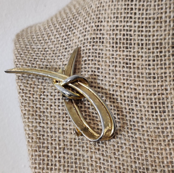 Modernist Marcel Boucher Tie Knot Brooch - Picture 4 of 16